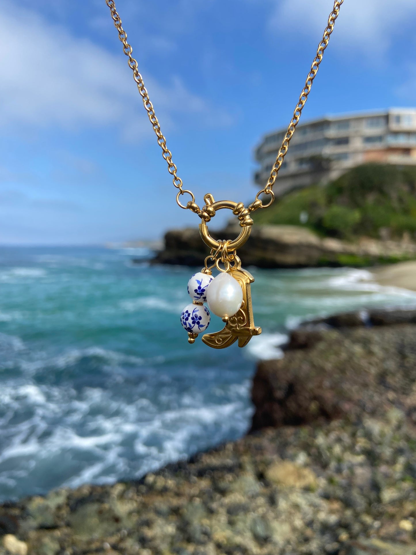 Beach Cowgirl - 18k Gold Necklace