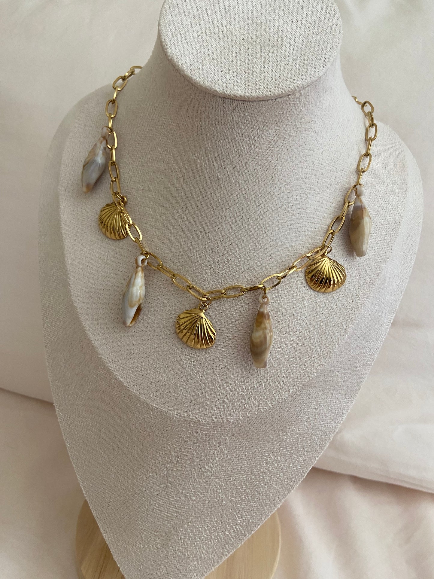 Seashell Couture - 18k Gold Necklace